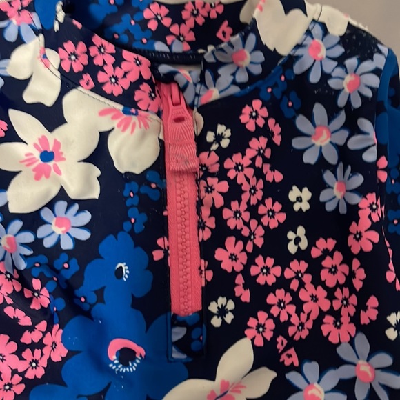 Baby girl rash guard - Picture 2 of 4